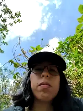 MirandaSingle online show from May 23, 2026, 2:54 pm