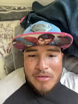 gallisky75 online show from March 4, 2026, 9:43 pm