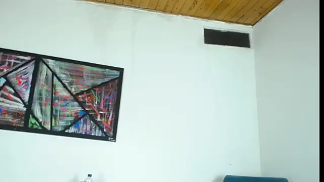 Snapshot of Iivana_19 chatting on February 8, 2025, 11:45 pm Iivana 19 online show from February 8, 2025, 11:45 pm