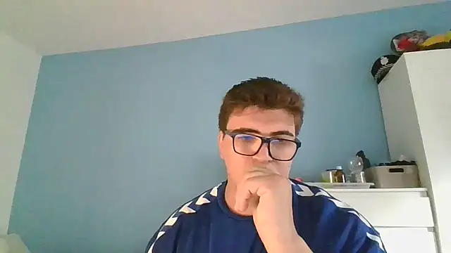 sorolla12 online show from March 22, 2026, 5:38 pm