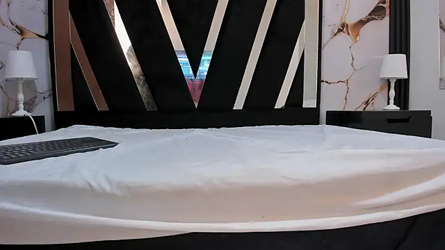 KarinaSimonz online show from March 3, 2026, 7:31 pm