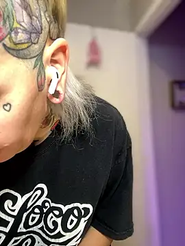 GoldieBakeman online show from January 15, 2026, 5:05 pm