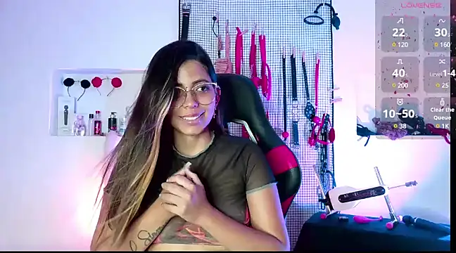 Megaan Greey online show from January 17, 2025, 4:49 am