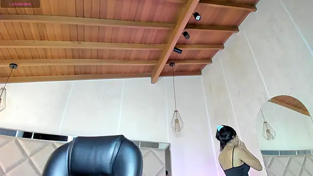 KatieNolan 1 online show from March 20, 2025, 7:14 pm