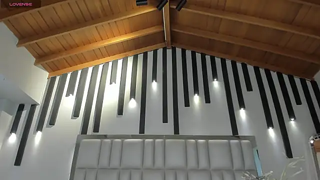 KatieNolan 1 online show from January 14, 2026, 7:52 pm