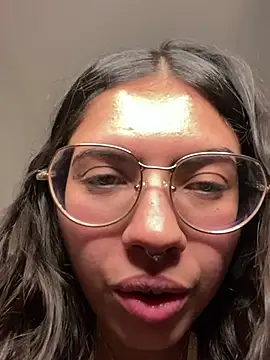 Snapshot of Argentiiniita chatting on December 29, 2024, 9:20 pm Argentiiniita online show from December 29, 2024, 9:20 pm