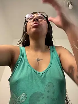 Snapshot of Argentiiniita chatting on March 6, 2025, 10:15 pm Argentiiniita online show from March 6, 2025, 10:15 pm