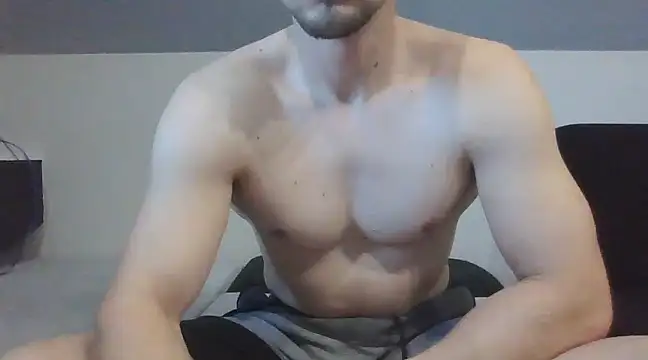 Snapshot of LoveEveryWet chatting on March 18, 2025, 8:03 am LoveEveryWet online show from March 18, 2025, 8:03 am