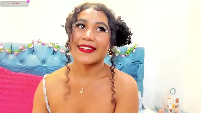 Snapshot of Sophie_Smith69 chatting on March 19, 2025, 5:06 pm Sophie Smith69 online show from March 19, 2025, 5:06 pm