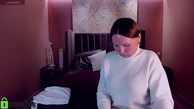 EmmaSparky online show from February 9, 2025, 8:34 pm