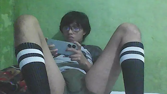 ruygw online show from October 19, 2025, 4:46 am