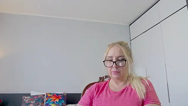 MariaRichi  online show from February 20, 2025, 10:27 am