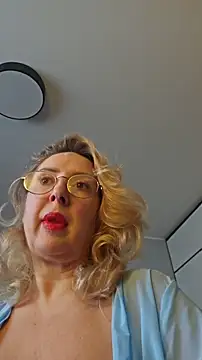 MariaRichi  online show from April 5, 2026, 6:54 am