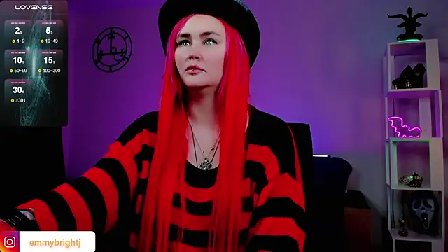 Snapshot of Emmybrightj_ chatting on January 11, 2025, 12:01 am Emmybrightj  online show from January 11, 2025, 12:01 am