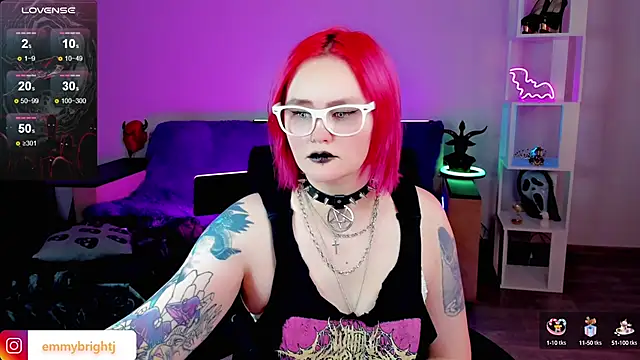 Snapshot of Emmybrightj_ chatting on January 13, 2025, 8:37 am Emmybrightj  online show from January 13, 2025, 8:37 am
