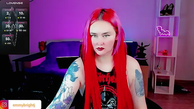 Snapshot of Emmybrightj_ chatting on January 20, 2025, 12:04 am Emmybrightj  online show from January 20, 2025, 12:04 am