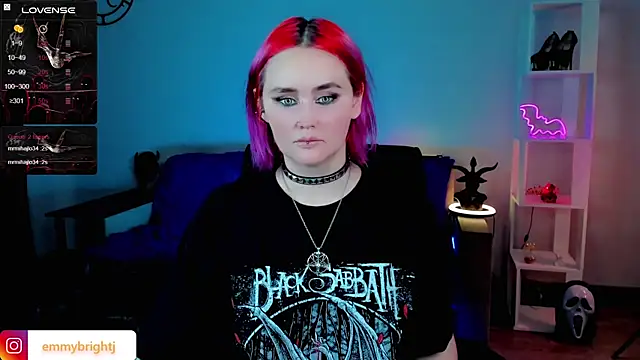 Snapshot of Emmybrightj_ chatting on January 23, 2025, 7:43 am Emmybrightj  online show from January 23, 2025, 7:43 am
