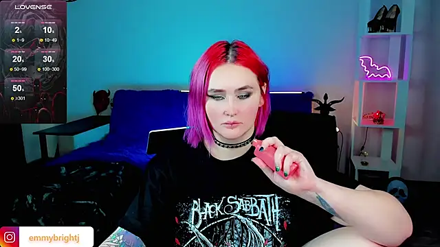 Snapshot of Emmybrightj_ chatting on January 24, 2025, 4:59 am Emmybrightj  online show from January 24, 2025, 4:59 am