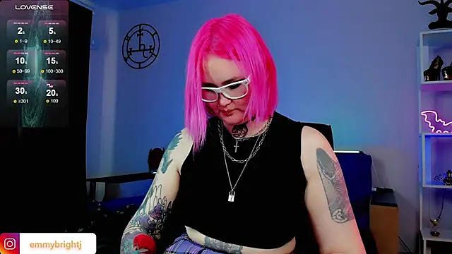 Snapshot of Emmybrightj_ chatting on February 1, 2025, 6:32 am Emmybrightj  online show from February 1, 2025, 6:32 am