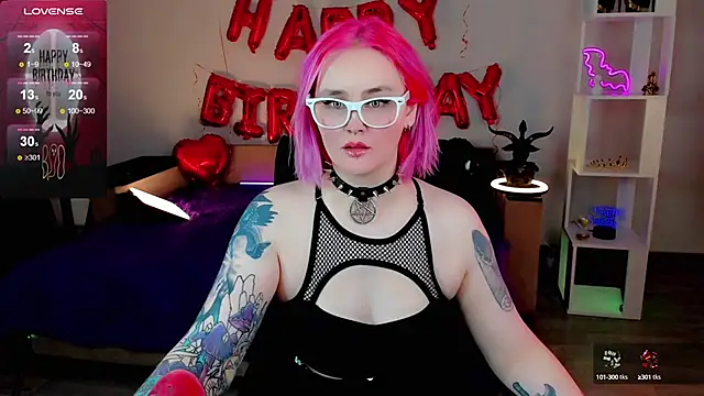 Snapshot of Emmybrightj_ chatting on February 6, 2025, 3:37 am Emmybrightj  online show from February 6, 2025, 3:37 am