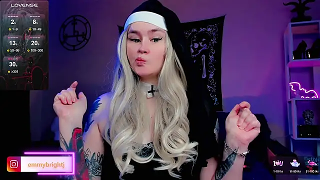Snapshot of Emmybrightj_ chatting on March 10, 2025, 1:01 am Emmybrightj  online show from March 10, 2025, 1:01 am