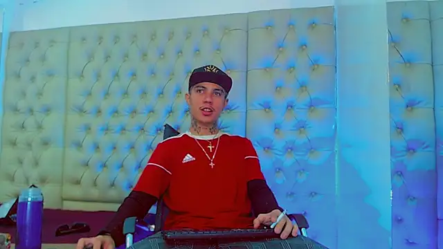 HannibalLester online show from February 6, 2025, 9:22 am