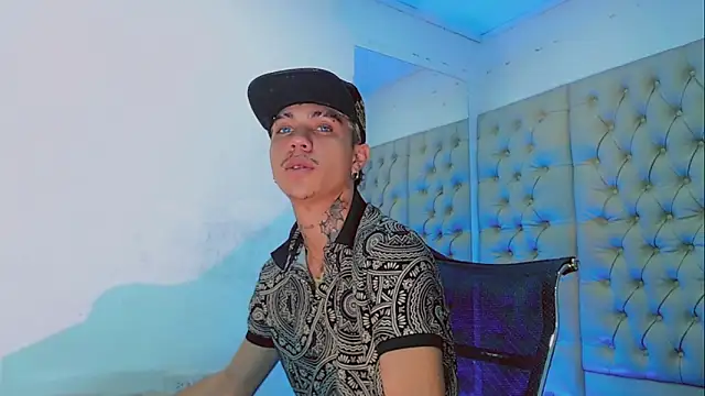 HannibalLester online show from February 12, 2025, 2:45 am