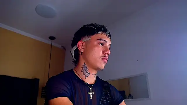 HannibalLester online show from March 15, 2025, 7:09 am