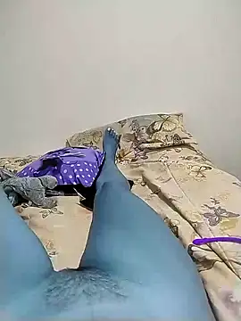 hailey85 online show from February 5, 2025, 9:18 pm