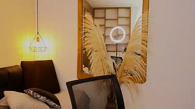 Hannah williams1 online show from January 17, 2026, 2:49 am