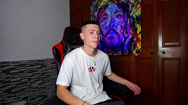 Dimitri higth420 online show from February 28, 2025, 10:50 pm