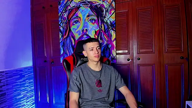 Dimitri higth420 online show from March 19, 2025, 1:43 am