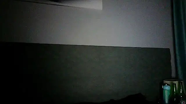 ElizaaXO online show from December 31, 2024, 11:39 pm