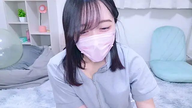 Snapshot of Yurie_ chatting on February 9, 2025, 2:17 am Yurie  online show from February 9, 2025, 2:17 am