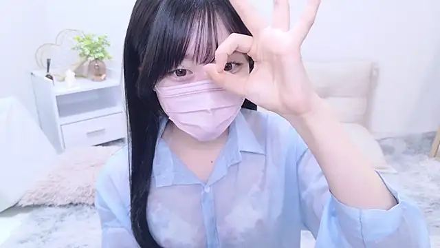 Snapshot of Yurie_ chatting on March 12, 2025, 4:02 pm Yurie  online show from March 12, 2025, 4:02 pm