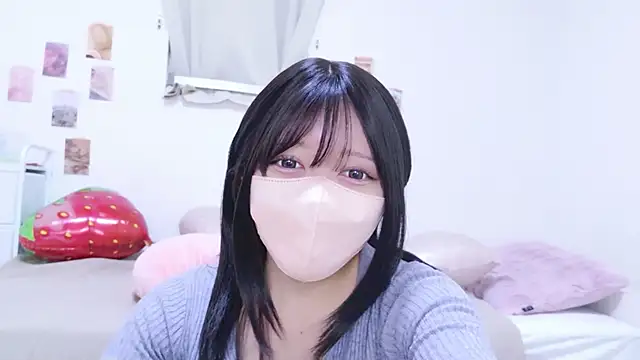 Yurie  online show from April 29, 2026, 10:19 am