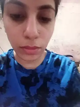 Snapshot of InLero chatting on February 28, 2025, 6:09 pm InLero online show from February 28, 2025, 6:09 pm