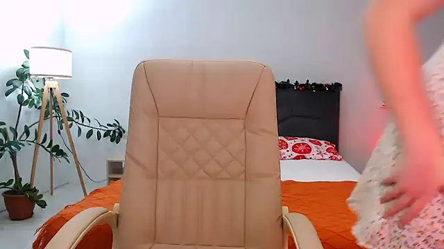 NaughtyNylonFeet online show from December 20, 2024, 2:19 am