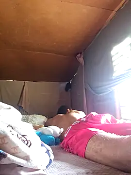 Snapshot of jose5320_20 chatting on September 13, 2025, 12:38 pm jose5320 20 online show from September 13, 2025, 12:38 pm