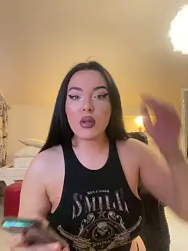 KeiraDark online show from April 17, 2026, 4:15 am