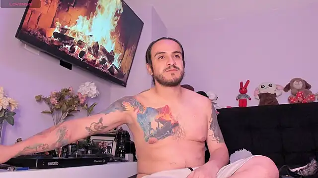 Carlasxdreams online show from April 5, 2026, 3:47 am