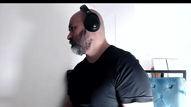 Gabriel Harmant online show from February 4, 2026, 2:23 pm