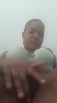 Feathergal69  online show from February 21, 2025, 12:28 pm