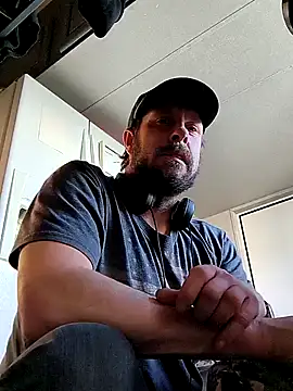 axelongshaft69 online show from March 13, 2025, 11:49 pm