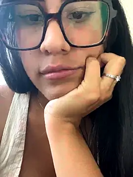 Snapshot of AleFantasy0001 chatting on September 21, 2025, 9:38 pm AleFantasy0001 online show from September 21, 2025, 9:38 pm