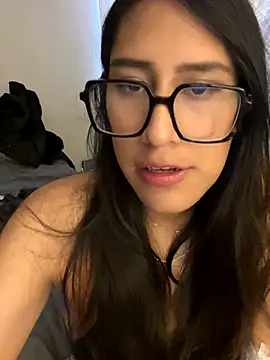 Snapshot of AleFantasy0001 chatting on October 22, 2025, 9:25 pm AleFantasy0001 online show from October 22, 2025, 9:25 pm