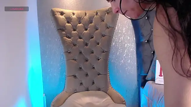 Melodi Roux online show from March 14, 2026, 1:16 pm