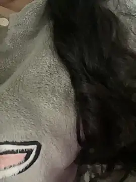 Lina-lolo online show from January 25, 2025, 8:10 pm