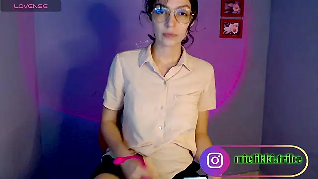 Snapshot of mielikki001 chatting on December 20, 2024, 9:50 pm mielikki001 online show from December 20, 2024, 9:50 pm