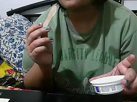 Queen of boobs01 online show from January 21, 2025, 6:12 pm